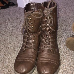 Womens Boots